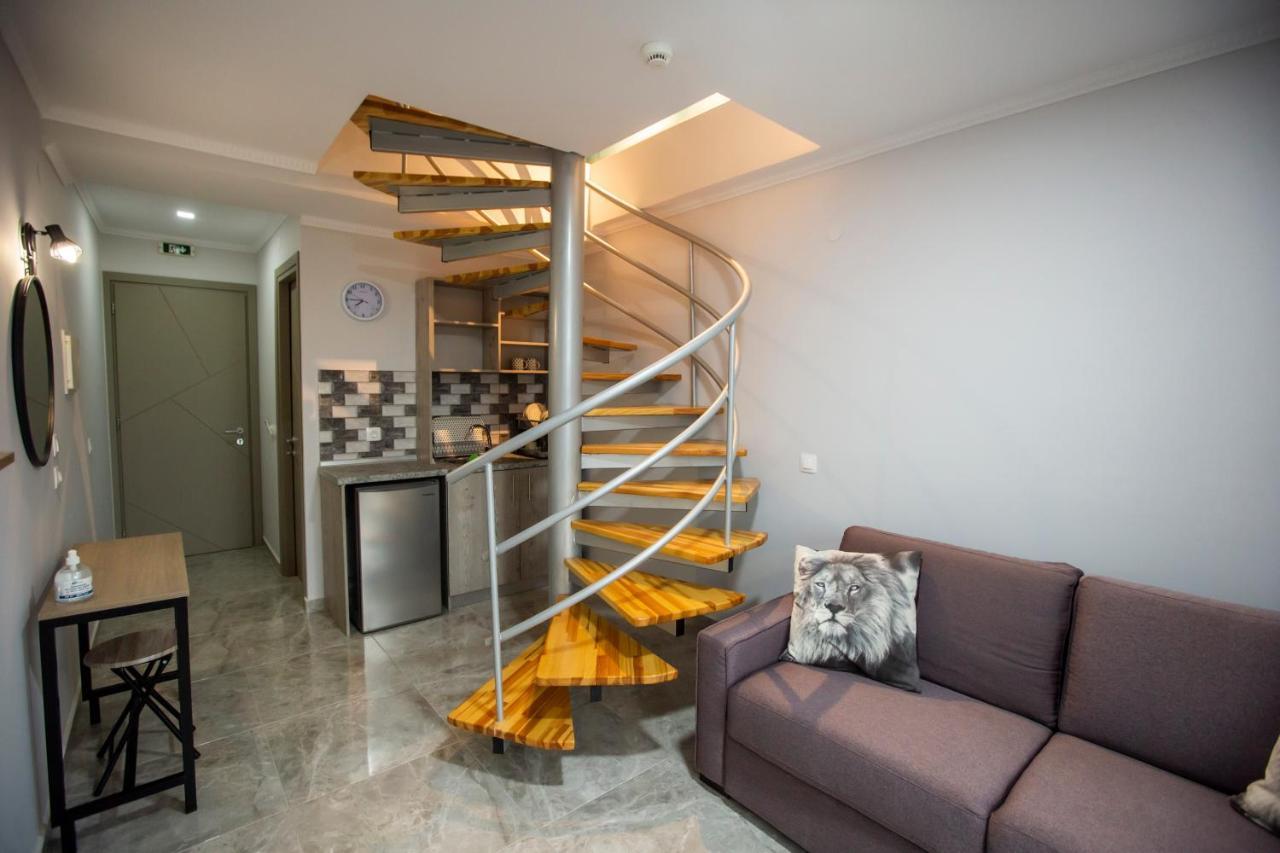 Artemida Suites Hanioti Ngoại thất bức ảnh