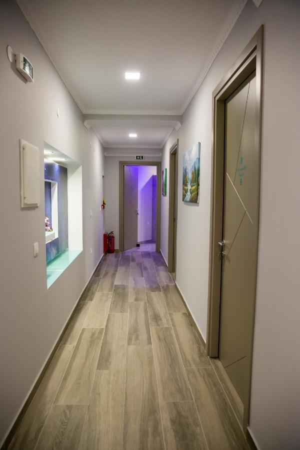 Artemida Suites Hanioti Ngoại thất bức ảnh